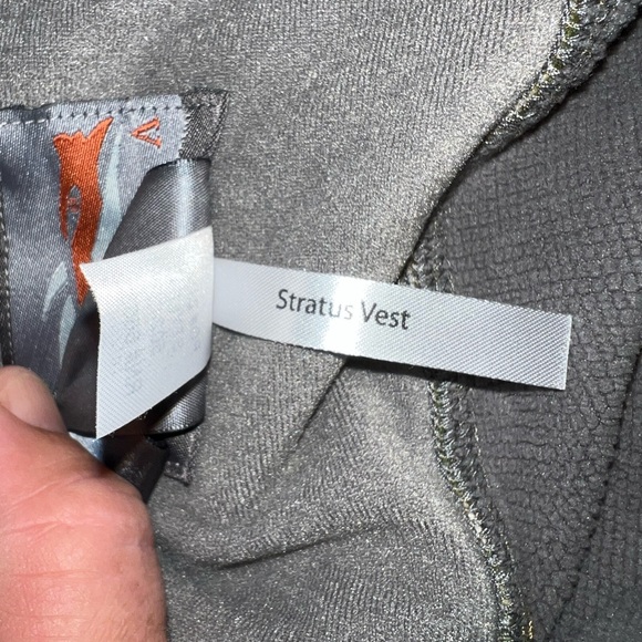 SITKA NWT Camouflage Stratus Sleeveless Hunting Vest. Print: Subalpine - Picture 3 of 3